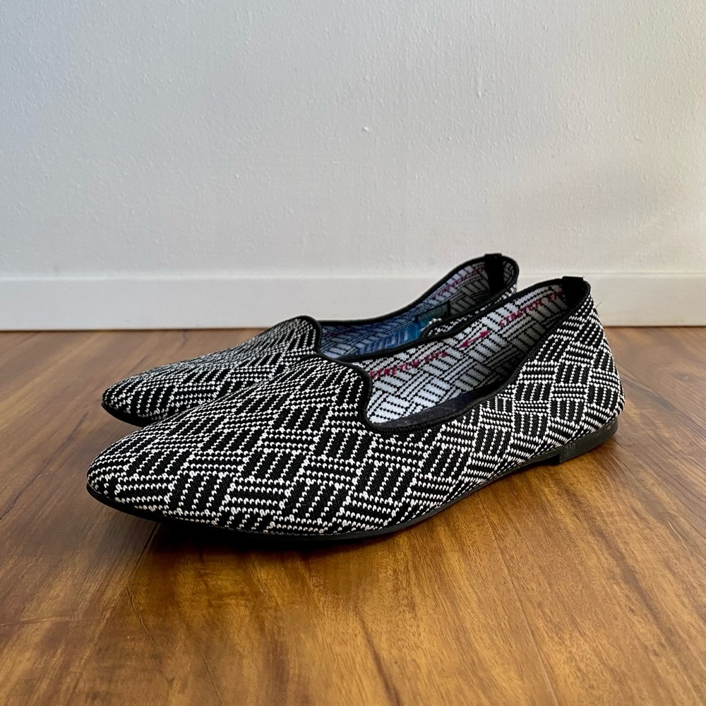 NWT Sketchers Memory Foam Flats